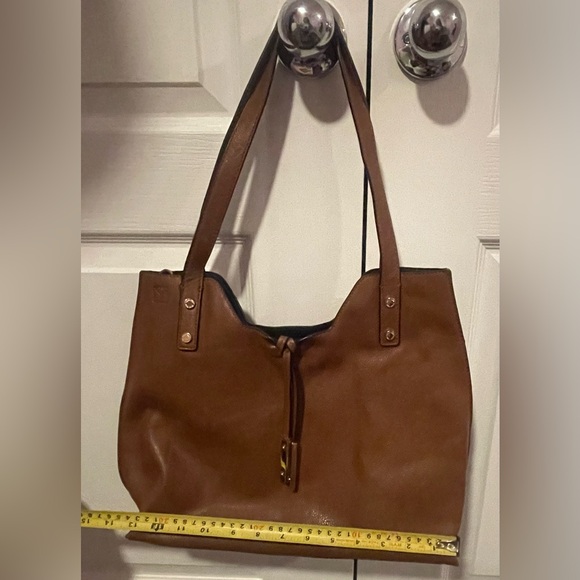 Calvin Klein Satchel Shoulder Brown Bag. - Picture 7 of 9